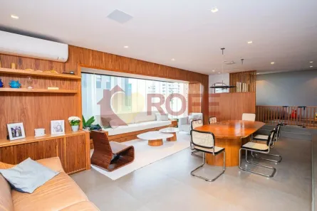 Apartamento com 3 Quartos à venda, 181m² no Vila Uberabinha, São Paulo