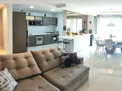 Apartamento com 3 Quartos à venda, 143m² no Nossa Senhora do Rosário, São José