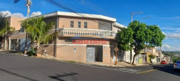 Sobrado com 2 Quartos à venda, 192m² no Jardim Social Belvedere, São Carlos