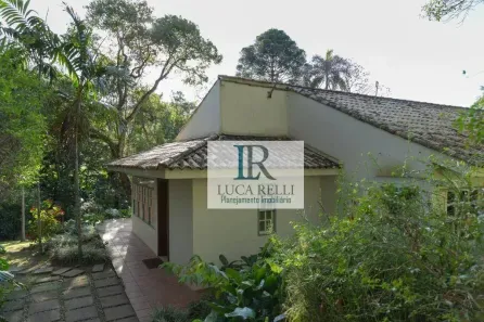 Casa com 5 Quartos para alugar, 300m² no Parque Primavera, Carapicuíba