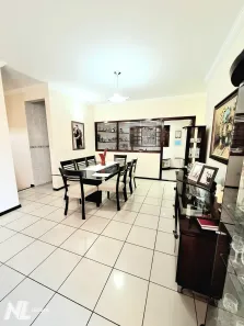 Casa com 3 Quartos à venda, 291m² no Candelária, Natal