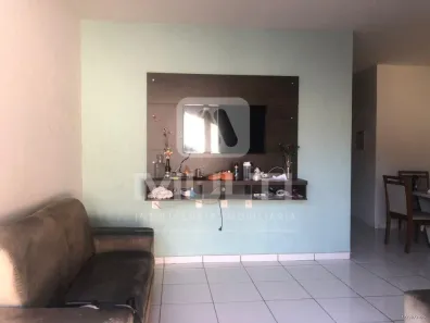 Casa com 3 Quartos à venda, 144m² no Distrito Industrial, Uberlândia