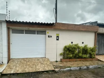 Casa com 2 Quartos à venda, 52m² no Cidade Universitária, Maceió