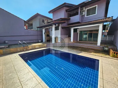 Casa de Condomínio com 3 Quartos à venda, 258m² no Horizontal Park, Cotia