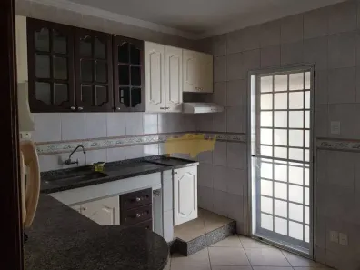Casa com 3 Quartos à venda, 192m² no Parque Mãe Preta, Rio Claro