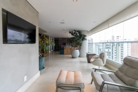 Apartamento com 4 Quartos para alugar, 336m² no Vila Uberabinha, São Paulo