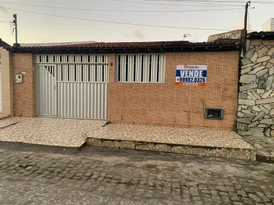 Casa com 2 Quartos à venda, 120m² no Eduardo Gomes, São Cristóvão