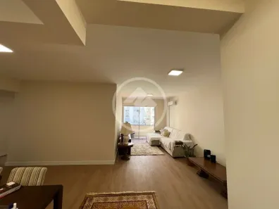 Apartamento com 3 Quartos à venda, 100m² no Centro, Florianópolis