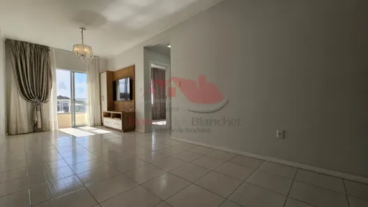 Apartamento com 2 Quartos à venda, 65m² no Cedro, Camboriú