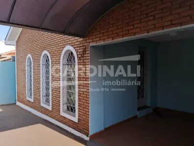 Casa com 2 Quartos para alugar, 194m² no Centro, Araraquara