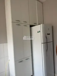 Apartamento com 2 Quartos para alugar, 46m² no Conjunto Umuarama, Uberaba