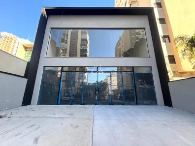 Prédio Comercial para alugar, 472m² no Cambuí, Campinas