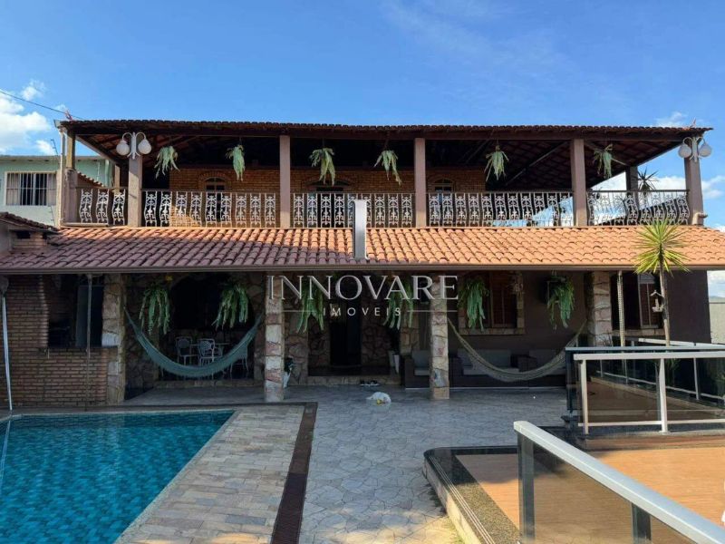 Casa com 3 quartos — Floramar, Belo Horizonte