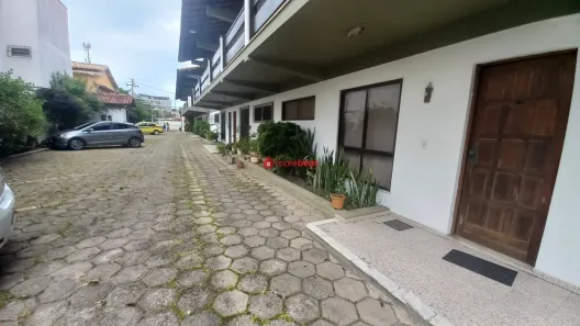 Casa de Condomínio com 2 Quartos à venda, 61m² no Vila Blanche, Cabo Frio