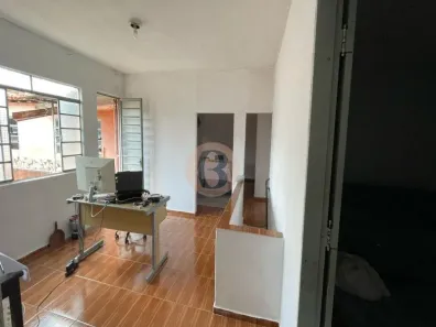 Casa com 4 Quartos à venda, 250m² no Jardim D'Abril, Osasco