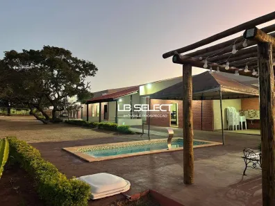 Fazenda/Sítio com 4 Quartos à venda, 221m² no Chácaras Rancho Alegre, Uberlândia