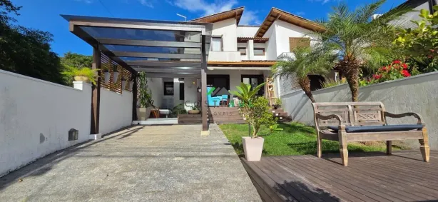 Casa com 3 Quartos à venda, 113m² no , Garopaba