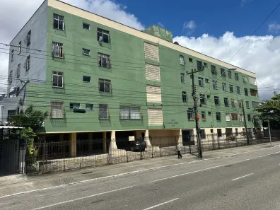 Apartamento com 3 Quartos para venda ou aluguel, 92m² no Farias Brito, Fortaleza