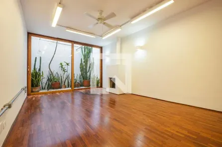 Casa com 1 Quarto à venda, 100m² no Jardim Paulista, São Paulo