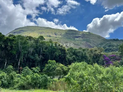 Lote/Terreno à venda, 900m² no Três Córregos, Teresópolis
