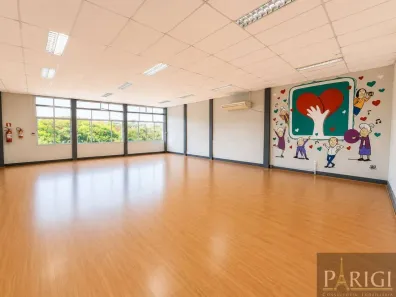Prédio Comercial para alugar, 200m² no Bom Jesus, Porto Alegre
