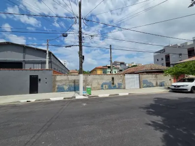 Lote/Terreno à venda, 762m² no Estuário, Santos