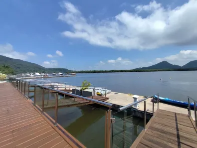 Casa de Condomínio com 5 Quartos para venda ou aluguel, 120m² no Balneario Praia do Perequê, Guarujá