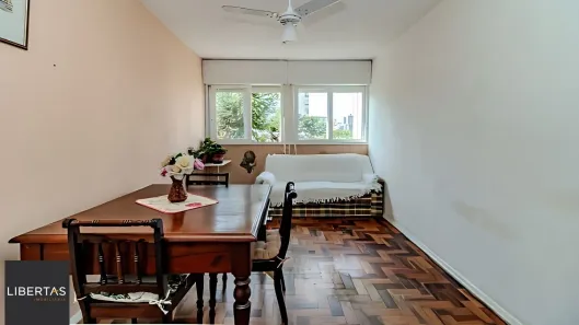 Apartamento com 3 Quartos à venda, 67m² no Jardim Botânico, Porto Alegre