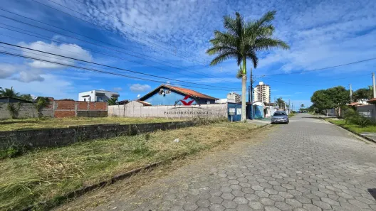 Lote/Terreno à venda, 300m² no Jardim do Sol, Caraguatatuba