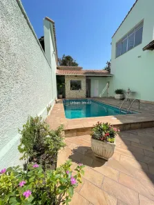 Casa com 5 Quartos à venda, 345m² no Laranjal, Volta Redonda