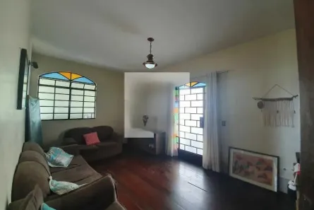 Casa com 4 Quartos à venda, 222m² no Ipiranga, Belo Horizonte