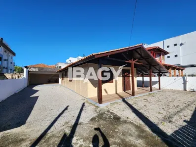 Casa com 4 Quartos para alugar, 120m² no Ingleses do Rio Vermelho, Florianópolis