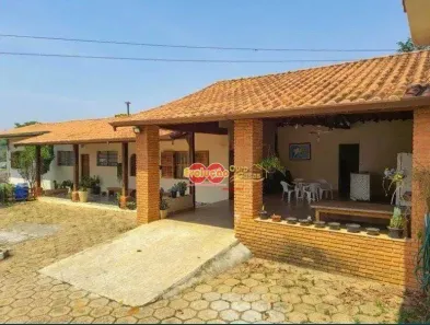 Fazenda/Sítio com 3 Quartos à venda, 375m² no Parque Nova Xampirra, Itatiba