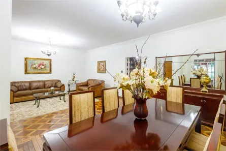 Sobrado com 6 Quartos à venda, 400m² no Indianópolis, São Paulo