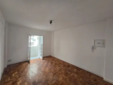 Apartamento com 3 Quartos para alugar, 70m² no Ponta da Praia, Santos