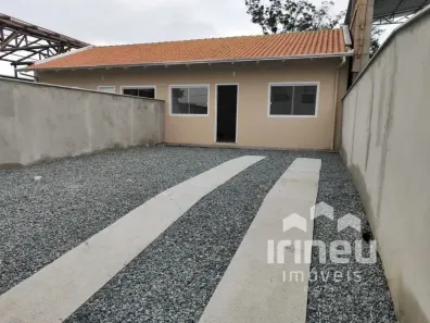 Casa com 2 Quartos para alugar, 52m² no Porto Grande, Araquari