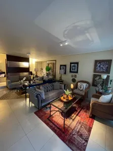Apartamento com 4 Quartos à venda, 421m² no Mercês, Uberaba