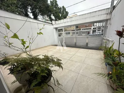 Casa com 3 Quartos à venda, 155m² no Embaré, Santos