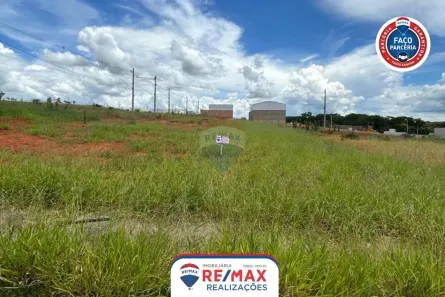 Lote/Terreno à venda, 300m² no Jardim América, Patos de Minas