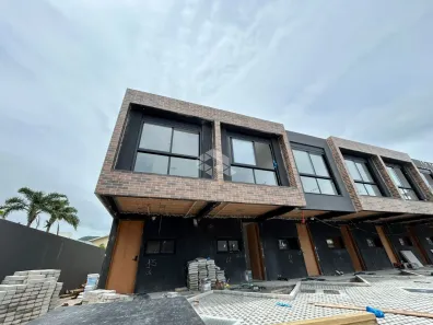 Casa com 2 Quartos à venda, 89m² no Cachoeira do Bom Jesus, Florianópolis