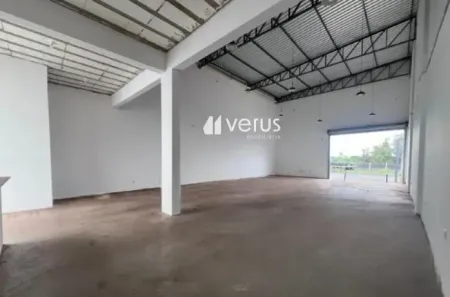 Galpão/Depósito/Armazém para alugar, 200m² no Nossa Senhora das Graças, Uberlândia