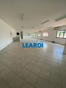 Ponto Comercial para alugar, 750m² no Cidade Vargas, São Paulo