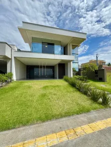 Casa de Condomínio com 3 Quartos à venda, 224m² no Jardins Capri, Senador Canedo