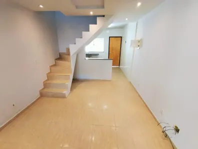 Casa com 3 Quartos à venda, 61m² no Rodilândia, Nova Iguaçu