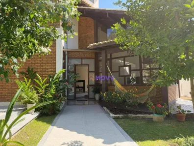 Casa de Condomínio com 4 Quartos à venda, 400m² no Camboinhas, Niterói