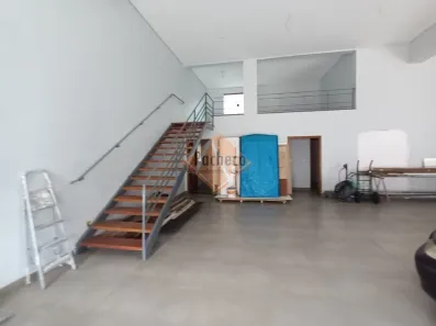 Ponto Comercial para alugar, 300m² no Vila Maria de Maggi, Suzano