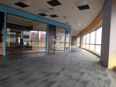 Sala Comercial para alugar, 2105m² no Cidade Monções, São Paulo