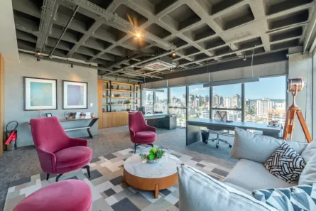 Sala Comercial à venda, 81m² no Rio Branco, Porto Alegre