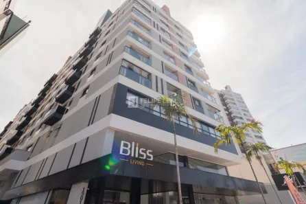 Apartamento com 2 Quartos à venda, 77m² no Balneário, Florianópolis