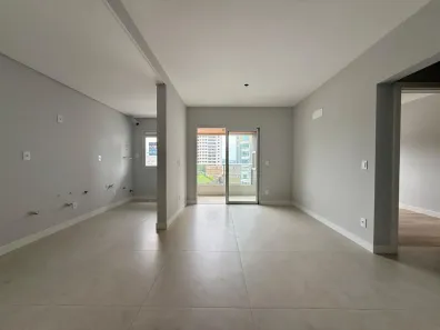Apartamento com 2 Quartos à venda, 66m² no Nossa Senhora do Rosário, São José